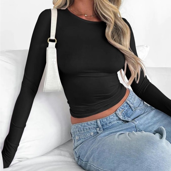 Long sleeve cropped tee - Picture 3 of 5